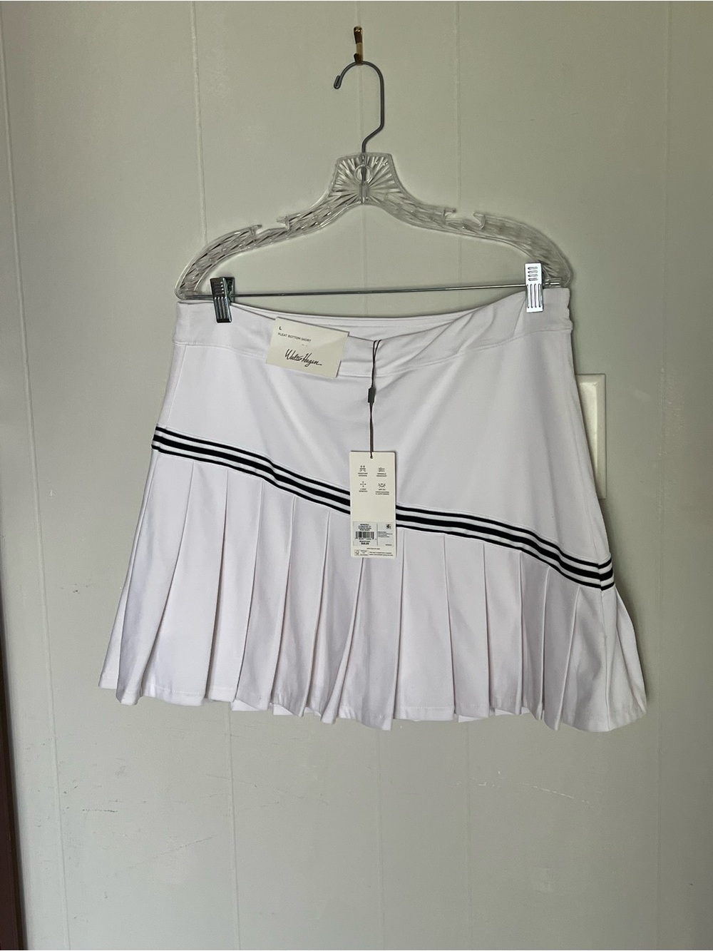Walter Hagen White Pleated Skirt with Black Stripe Detail